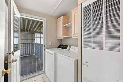 82 Hacienda Drive, Napa, CA 94558 - Photo 27