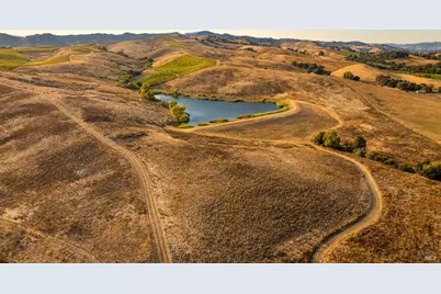 1002 Henry Road, Napa, CA 94559 - Photo 7