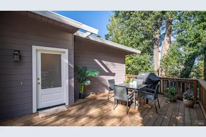 135 California Avenue, Mill Valley, CA 94941 - Photo 17