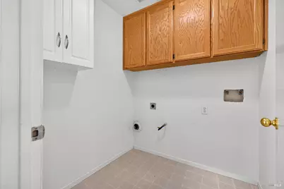 725 Potomac Avenue, Santa Rosa, CA 95407 - Photo 41