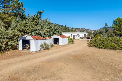 6650 Robinson Creek Road, Ukiah, CA 95482 - Photo 17