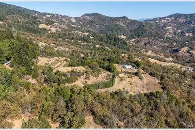 6650 Robinson Creek Road, Ukiah, CA 95482 - Photo 11