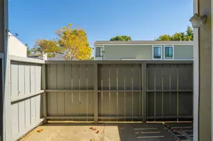 900 Southampton Rd, Benicia, CA 94510 - Photo 17