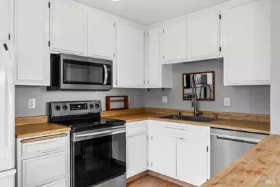 1656 Javore Drive, Santa Rosa, CA 95407 - Photo 15