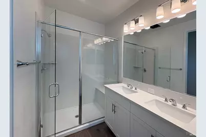 2296 Village Loop, Pinole, CA 94564 - Photo 9