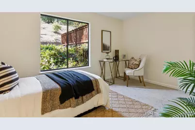 1056 Susan Way, Novato, CA 94947 - Photo 13