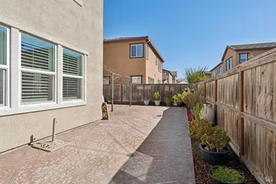 1525 Keats Place, Rohnert Park, CA 94928 - Photo 43