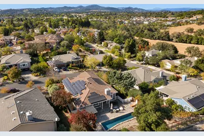 106 Quarry Drive, Napa, CA 94559 - Photo 11