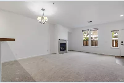 7728 Frengle Court, Cotati, CA 94931 - Photo 9