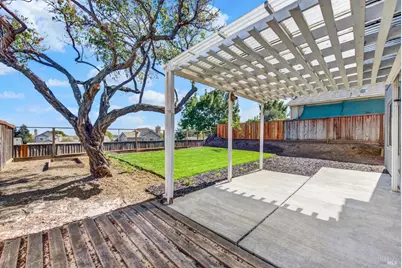 1605 Highland Circle, Fairfield, CA 94534 - Photo 41