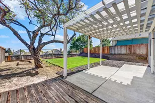 1605 Highland Cir, Fairfield, CA 94534 - Photo 41