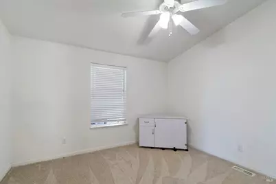 100 Lemon Tree Circle, Vacaville, CA 95687 - Photo 13