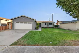 940 Rolling Green Dr, Rio Vista, CA 94571 - Photo 1