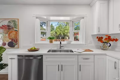 511 Landsdown Circle, Rohnert Park, CA 94928 - Photo 13