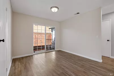 1010 Waterbrook Court, Santa Rosa, CA 95401 - Photo 19