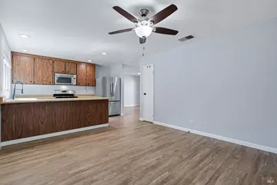 1010 Waterbrook Court, Santa Rosa, CA 95401 - Photo 17