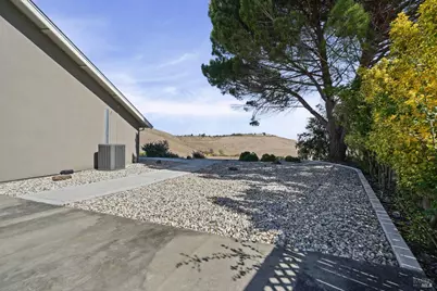 502 Bigler Court, Benicia, CA 94510 - Photo 57