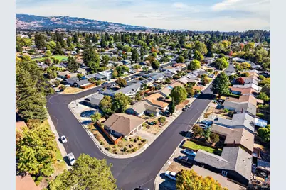 8458 Loretto Avenue, Cotati, CA 94931 - Photo 21