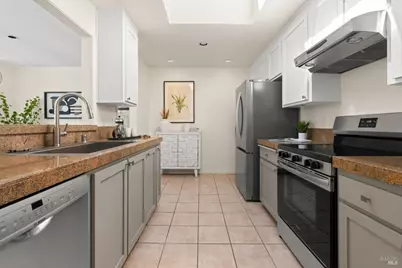 137 Knollwood Drive, San Rafael, CA 94901 - Photo 17