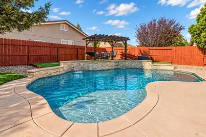 800 Westgate Drive, Vacaville, CA 95687 - Photo 3