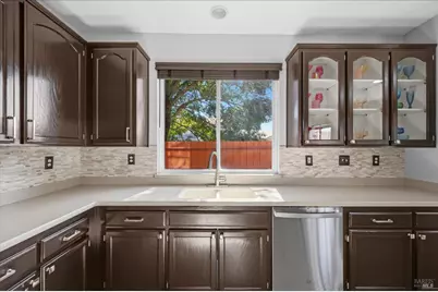 800 Westgate Drive, Vacaville, CA 95687 - Photo 17