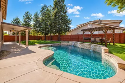 800 Westgate Drive, Vacaville, CA 95687 - Photo 1
