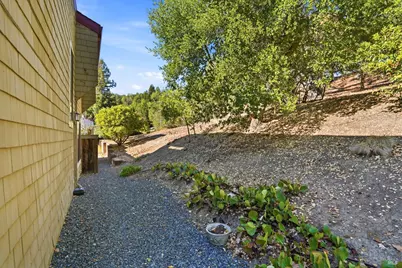 210 Albion Court, Novato, CA 94947 - Photo 31