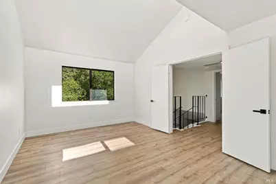 210 Albion Court, Novato, CA 94947 - Photo 25