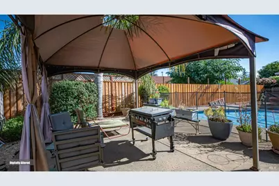 1605 Kelly Street, Santa Rosa, CA 95401 - Photo 31