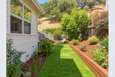 11 Zandra Place, Novato, CA 94945 - Photo 31