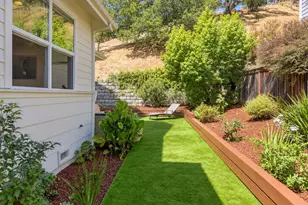 11 Zandra Pl, Novato, CA 94945 - Photo 31
