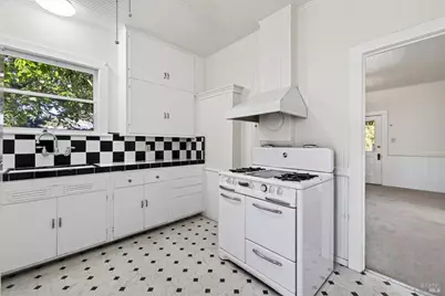105 Garden Street, Santa Rosa, CA 95401 - Photo 13