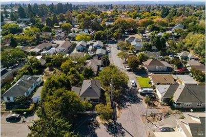 105 Garden Street, Santa Rosa, CA 95401 - Photo 29