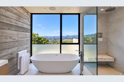 12320 Manzanita Lane, Glen Ellen, CA 95442 - Photo 17