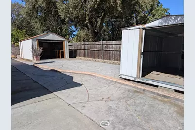 225 Woodhaven Drive, Vacaville, CA 95687 - Photo 33