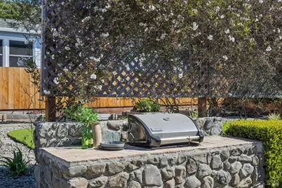 893 Tiburon Boulevard, Tiburon, CA 94920 - Photo 19