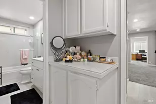 830 Rose Dr, Benicia, CA 94510 - Photo 23