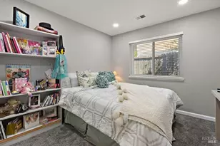 830 Rose Dr, Benicia, CA 94510 - Photo 21