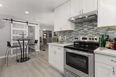 830 Rose Drive, Benicia, CA 94510 - Photo 9