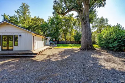 270 Pratt Avenue, Saint Helena, CA 94574 - Photo 55