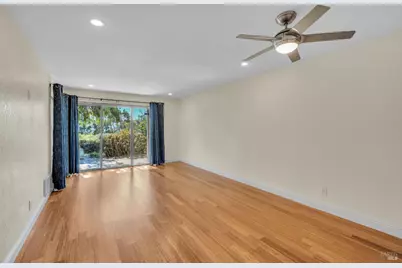 900 Southampton Road #89, Benicia, CA 94510 - Photo 7