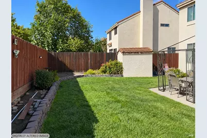 724 Roscommon Drive, Vacaville, CA 95688 - Photo 5