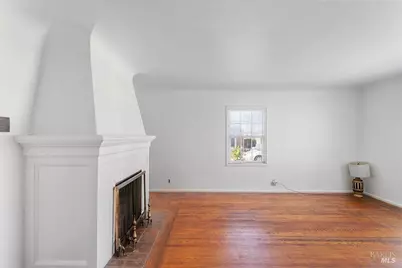 105 Morningside Avenue, Vallejo, CA 94590 - Photo 5