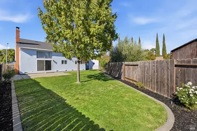 1325 Holmes Court, Fairfield, CA 94533 - Photo 19