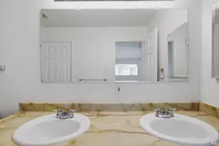1325 Holmes Ct, Fairfield, CA 94533 - Photo 45