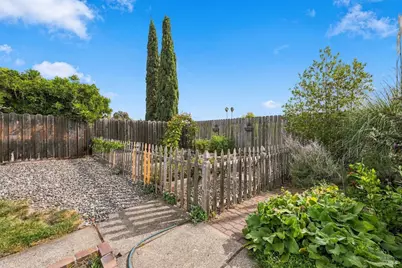 1919 Valencia Street, Napa, CA 94558 - Photo 53