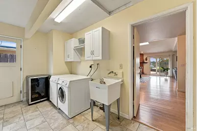 1919 Valencia Street, Napa, CA 94558 - Photo 23