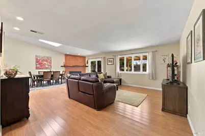 1919 Valencia Street, Napa, CA 94558 - Photo 5