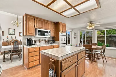 1378 Rebecca Way, Rohnert Park, CA 94928 - Photo 13