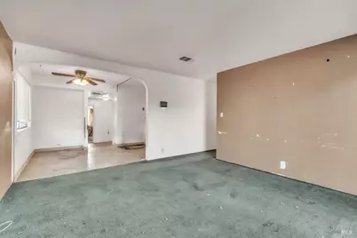 2207 Santa Cruz Drive, Fairfield, CA 94533 - Photo 9